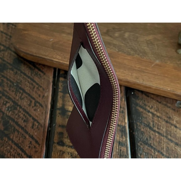 Kate Spade plum/maroon colored wristlet/clutch - Picture 8 of 11